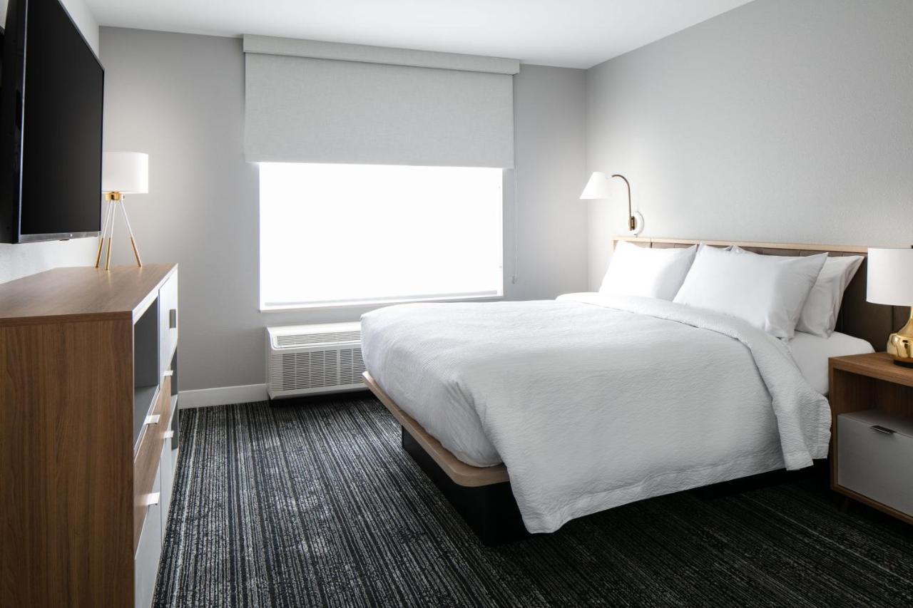 Towneplace Suites By Marriott 오쉬코쉬 외부 사진